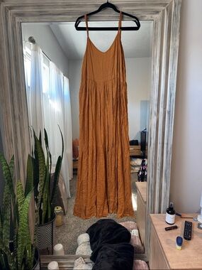 Women's Tiered Maxi Dress in by